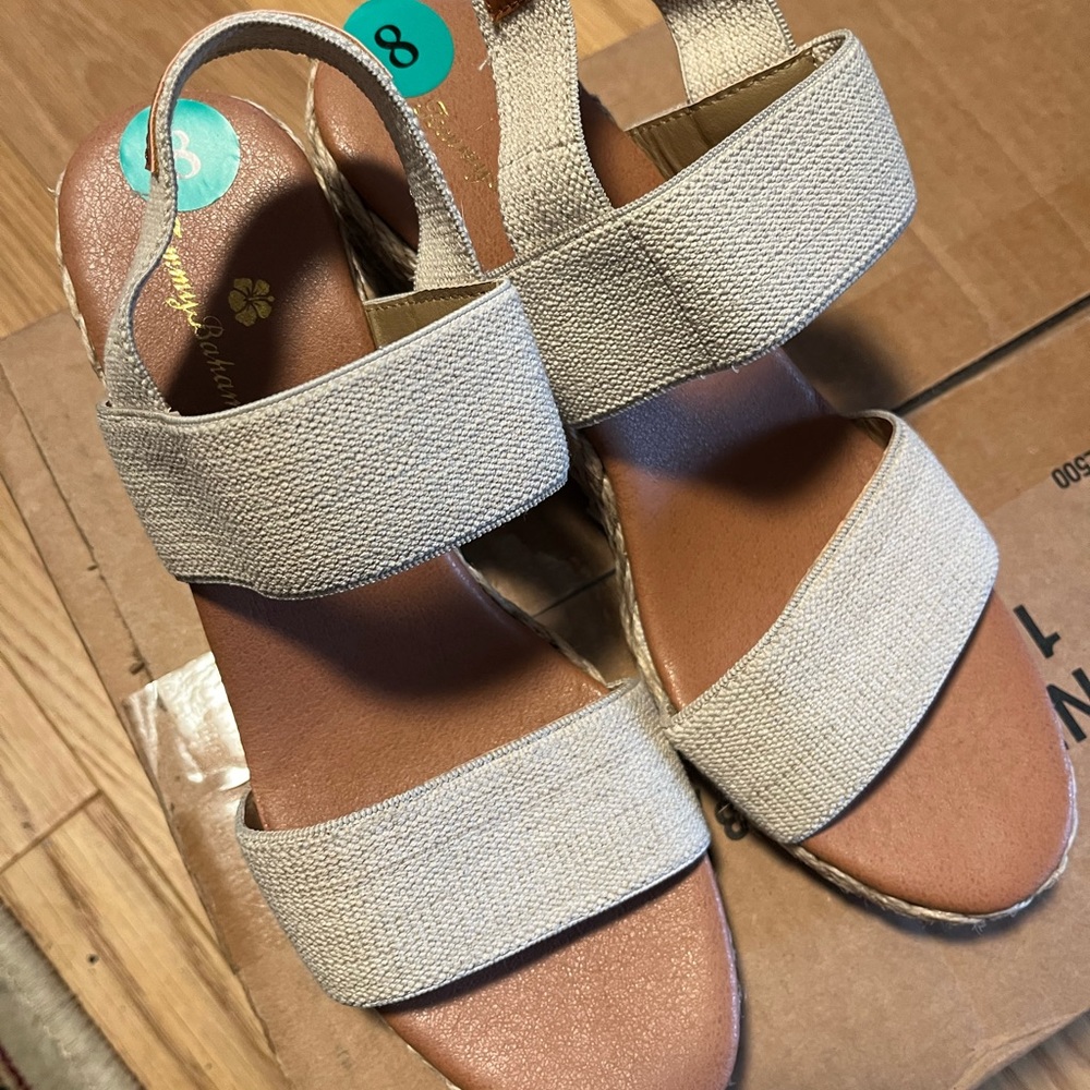 Tommy Bahama wedge sandals sz 8 tan